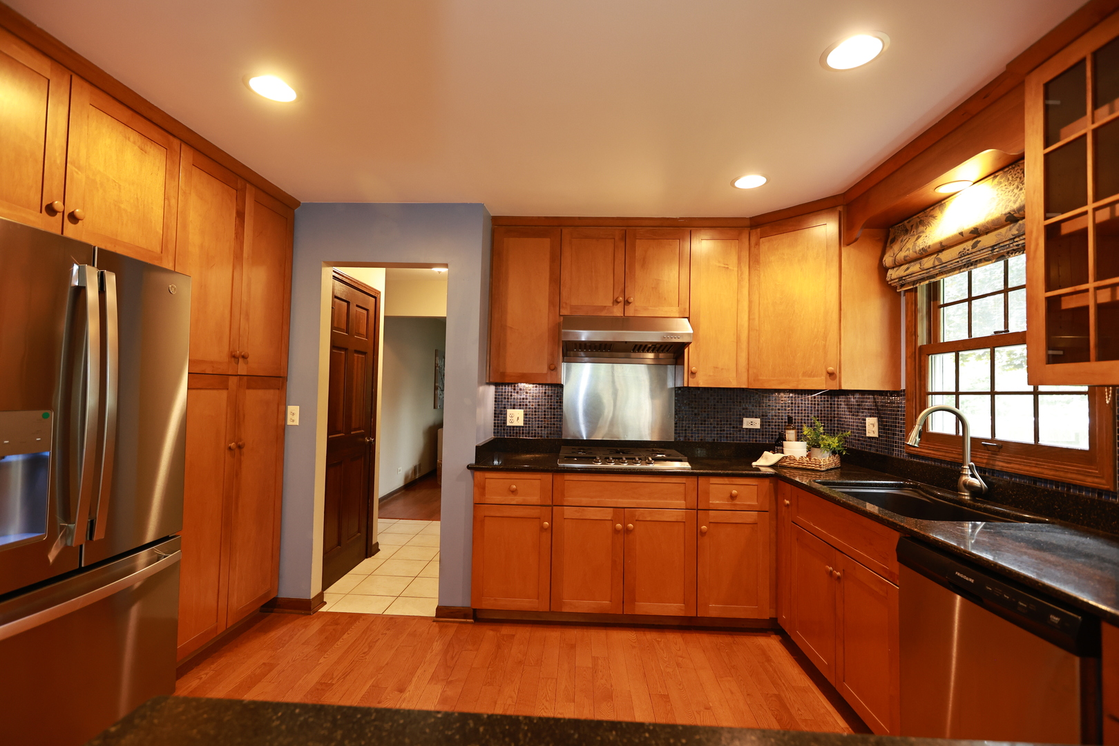 2418 Flambeau Drive Naperville IL 60564