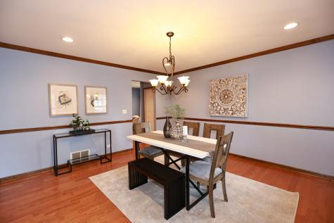 2418 Flambeau Drive Naperville IL 60564