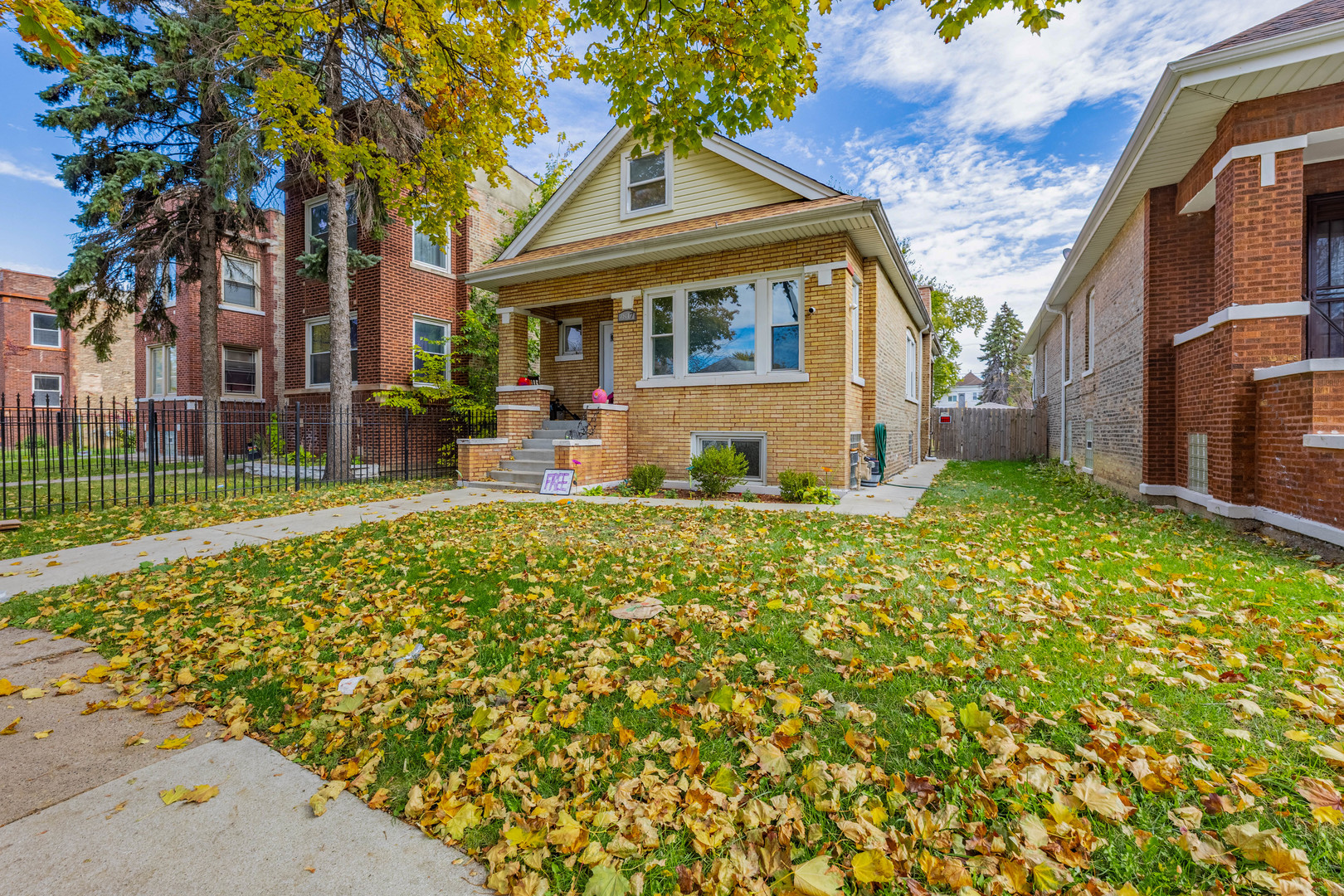 7817 South Loomis Boulevard Chicago IL 60620