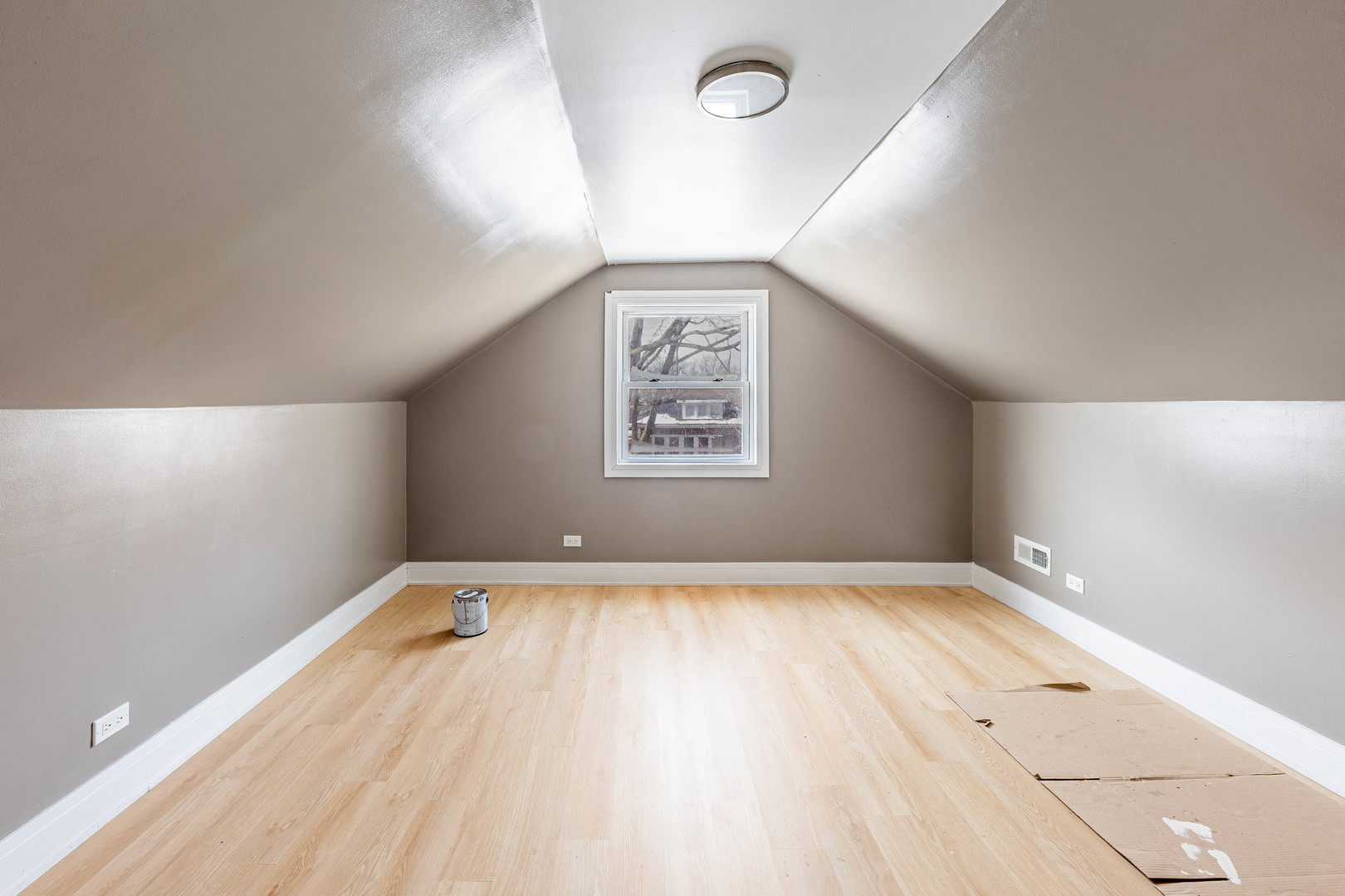 7817 South Loomis Boulevard Chicago IL 60620