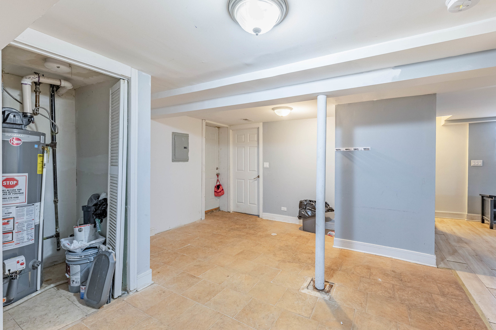 7817 South Loomis Boulevard Chicago IL 60620