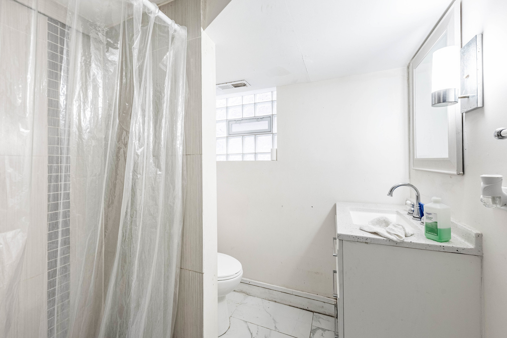 7817 South Loomis Boulevard Chicago IL 60620