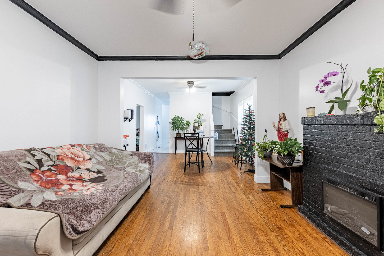 7817 South Loomis Boulevard Chicago IL 60620