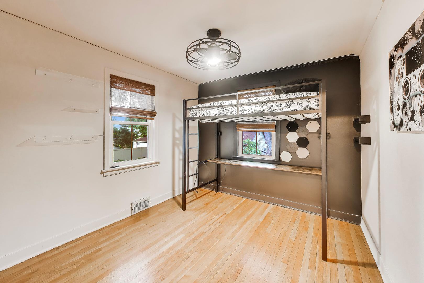11000 South Trumbull Avenue Chicago IL 60655