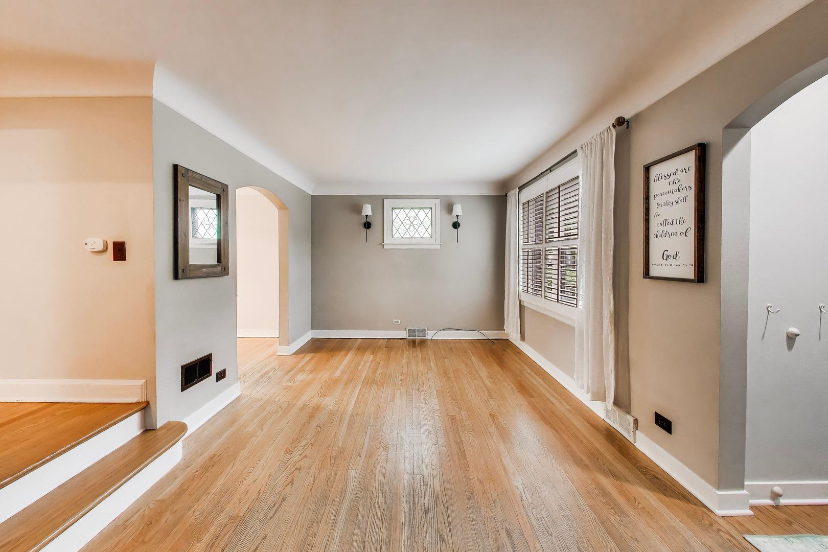 11000 South Trumbull Avenue Chicago IL 60655