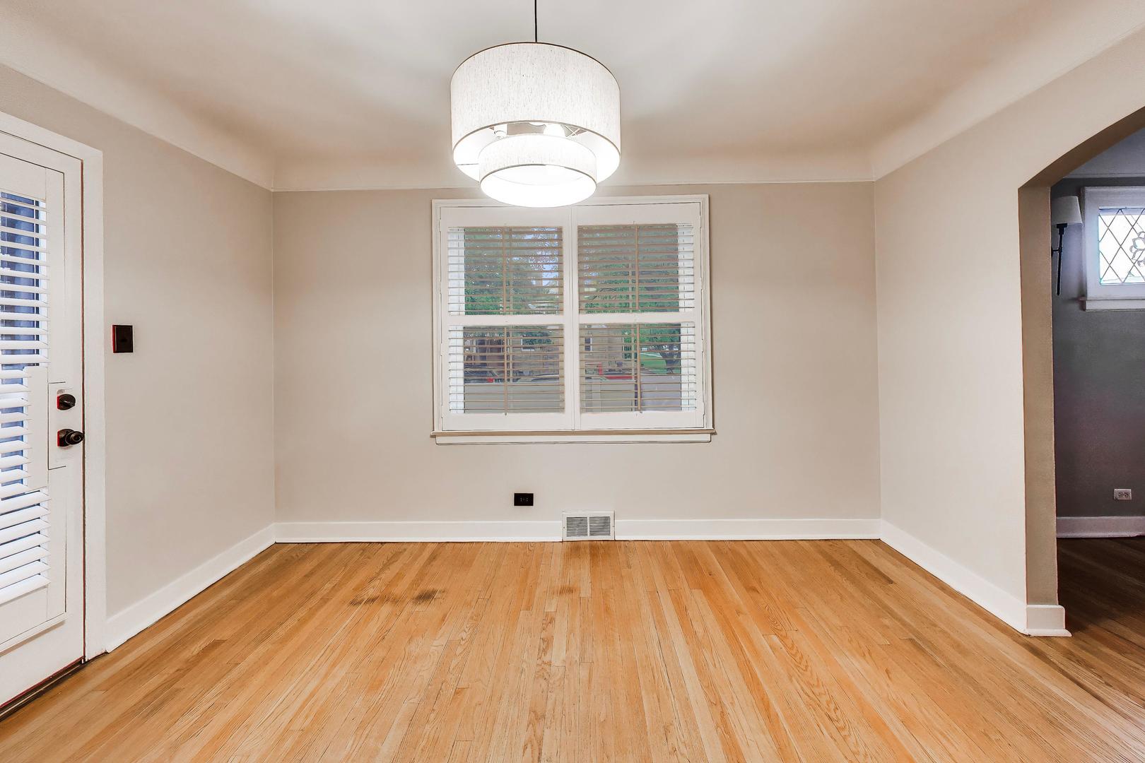 11000 South Trumbull Avenue Chicago IL 60655