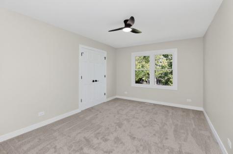 2604 Newport Drive Naperville IL 60565