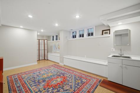 1184 Wade Street Highland Park IL 60035
