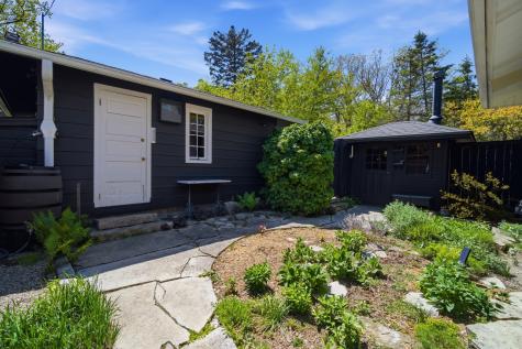 1184 Wade Street Highland Park IL 60035
