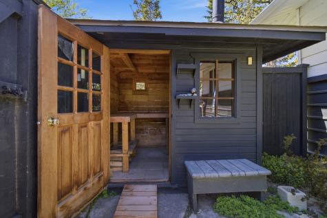 1184 Wade Street Highland Park IL 60035