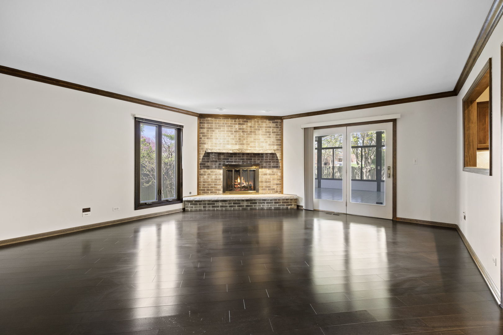 2S534 Danbury Drive Glen Ellyn IL 60137