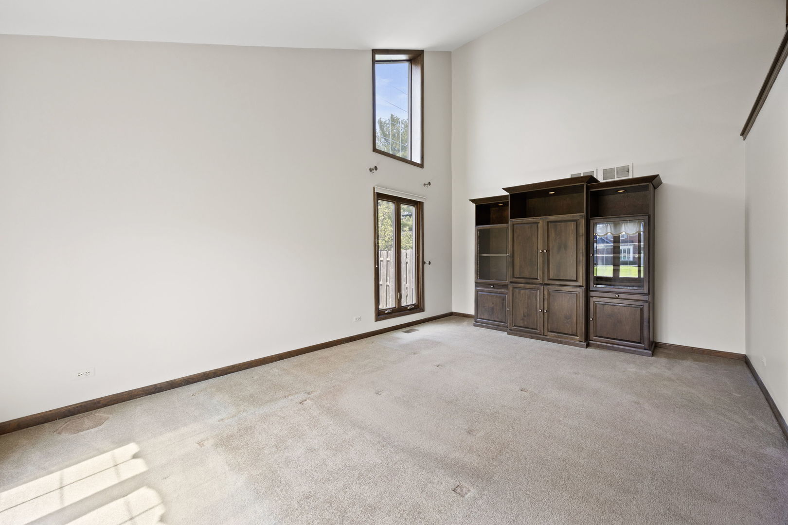 2S534 Danbury Drive Glen Ellyn IL 60137