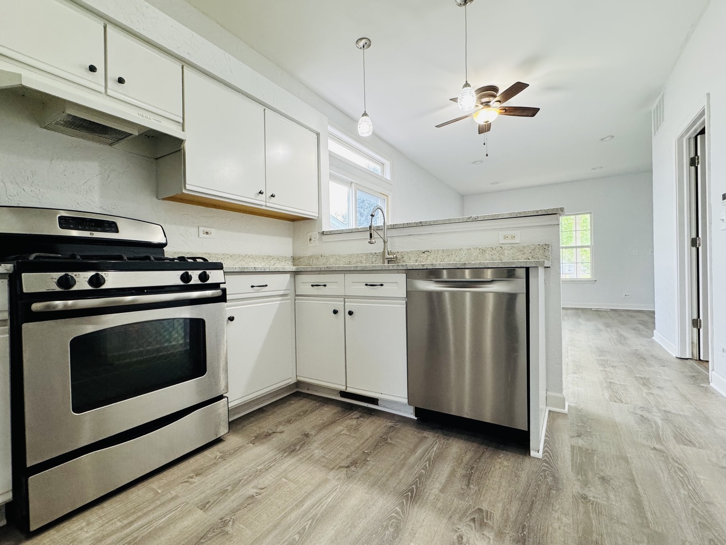 2760 Cedar Glade Drive Naperville IL 60564
