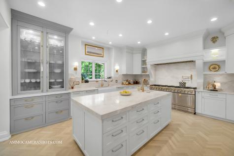8 Brooke Lane South Barrington IL 60010