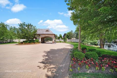 8 Brooke Lane South Barrington IL 60010