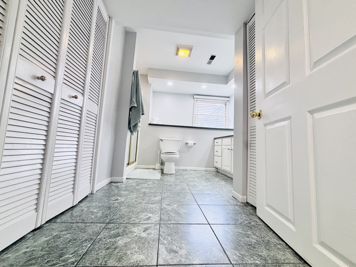 5247 South Neva Avenue Chicago IL 60638