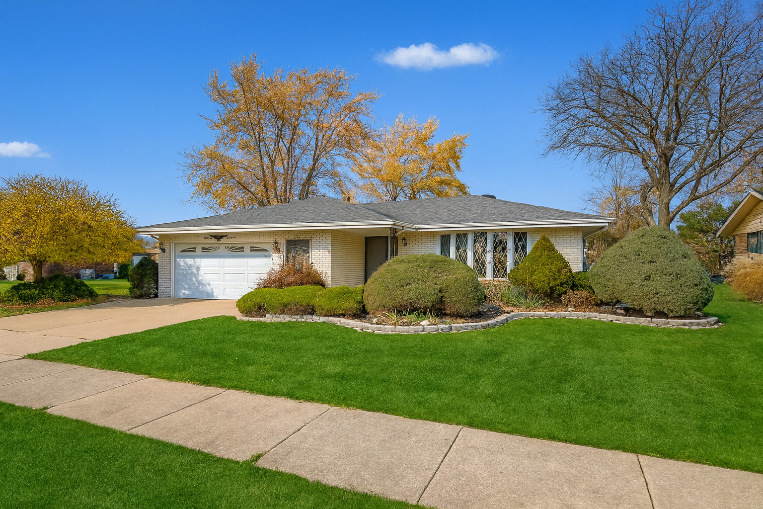 8226 Bob O Link Road Orland Park IL 60462