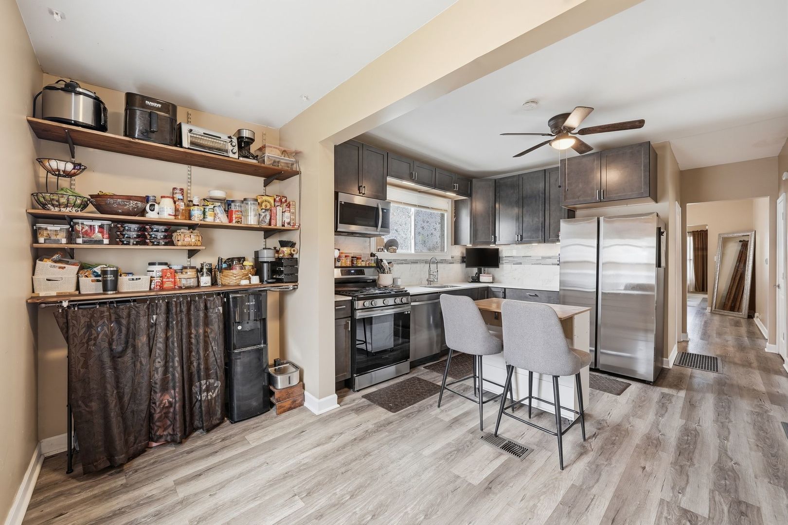 10747 South Forest Avenue Chicago IL 60628