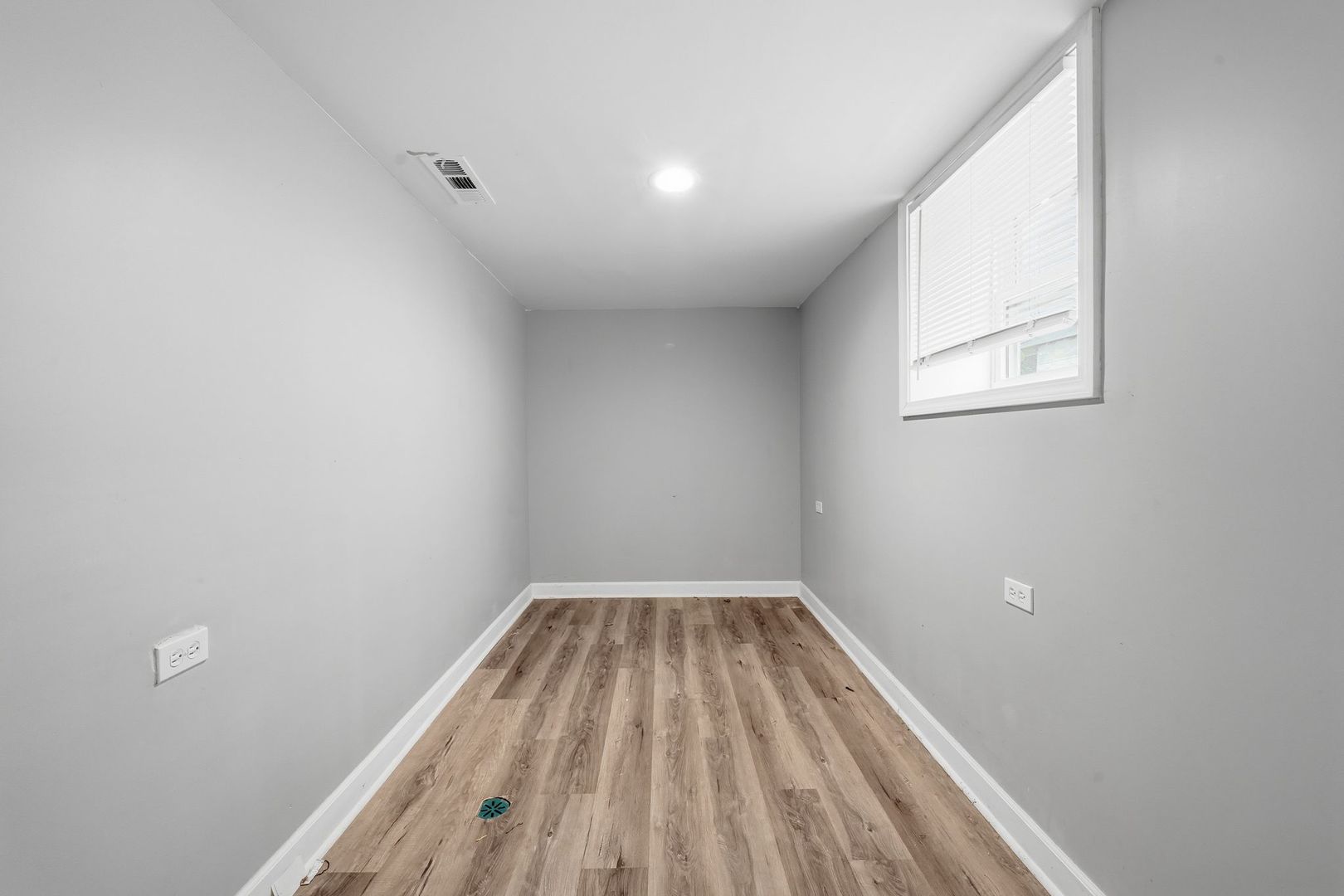 10747 South Forest Avenue Chicago IL 60628