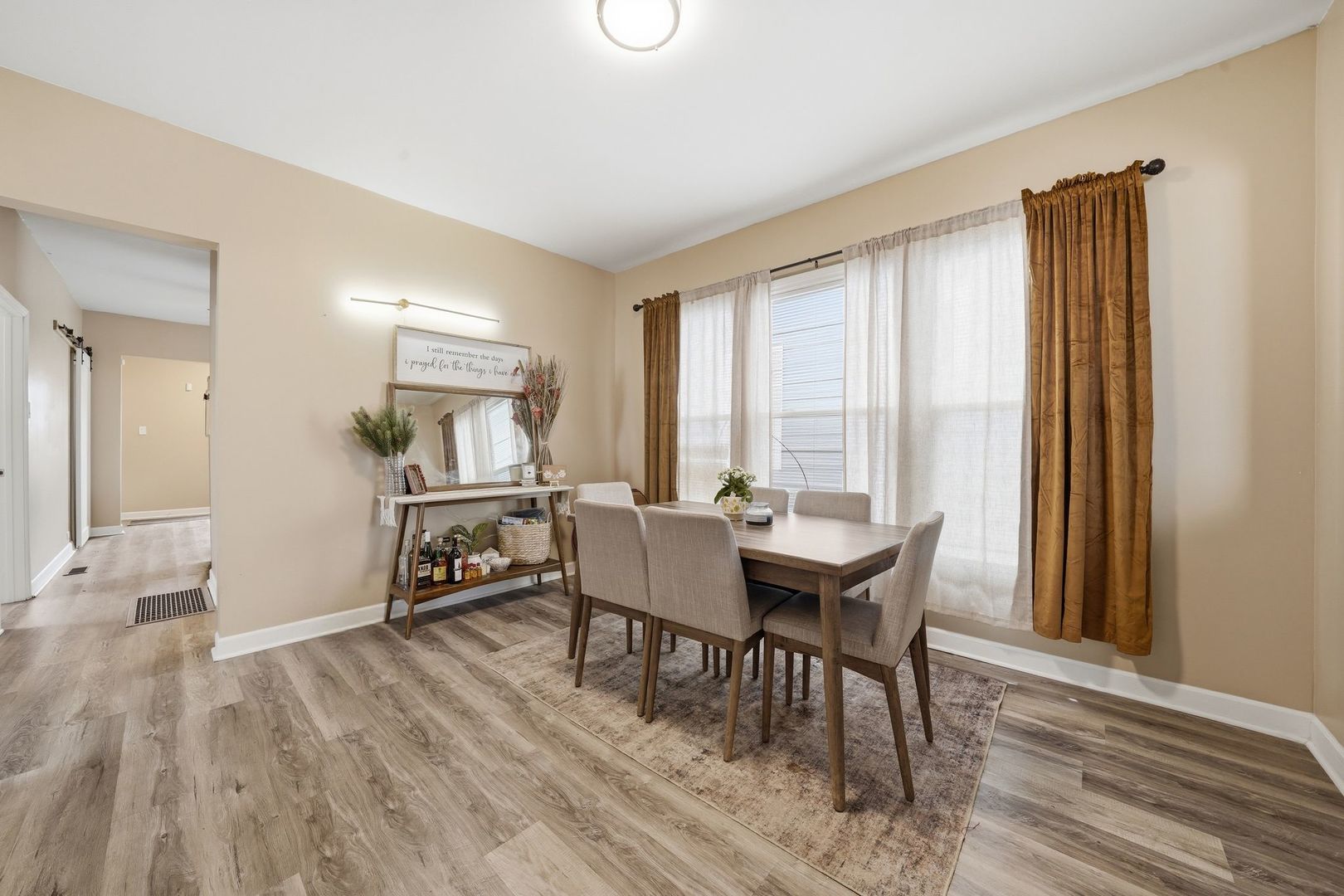 10747 South Forest Avenue Chicago IL 60628