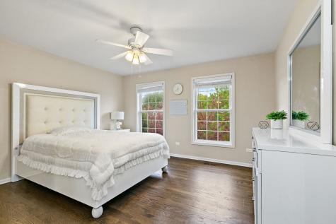 40W017 Carl Sandburg Road St. Charles IL 60175