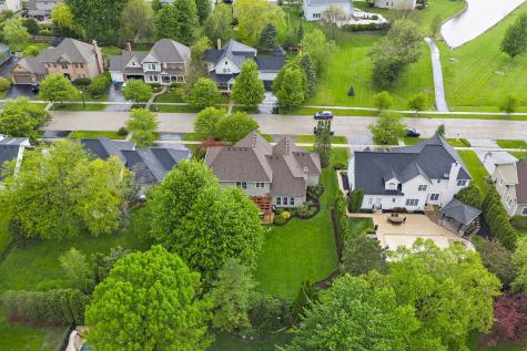 40W017 Carl Sandburg Road St. Charles IL 60175