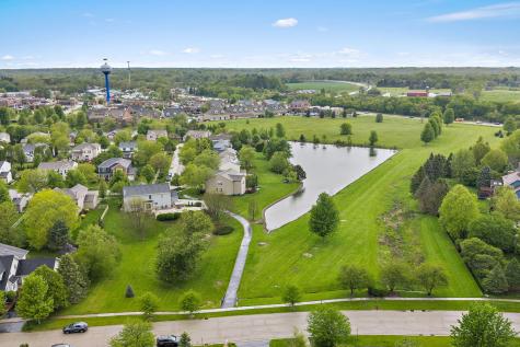 40W017 Carl Sandburg Road St. Charles IL 60175