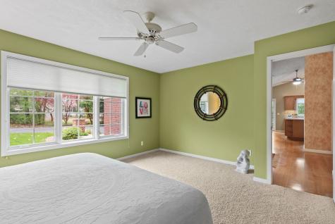 8 Briarwood Lane Rock Island IL 61201