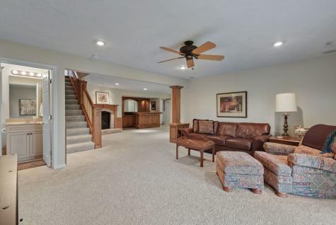 8 Briarwood Lane Rock Island IL 61201