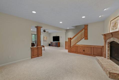 8 Briarwood Lane Rock Island IL 61201