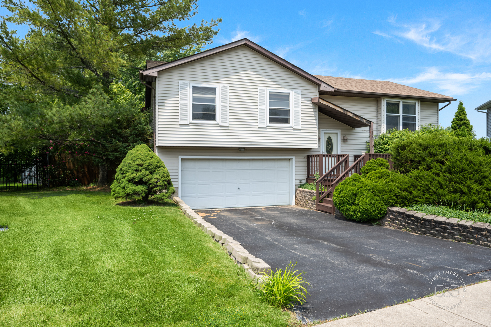 1340 Ironwood Court Aurora IL 60506