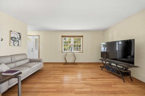 12962 South May Street Calumet Park IL 60827