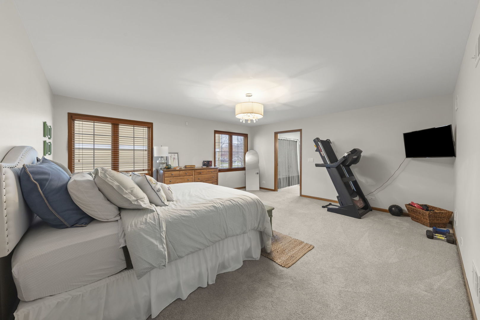 393 East 16th Place Lombard IL 60148