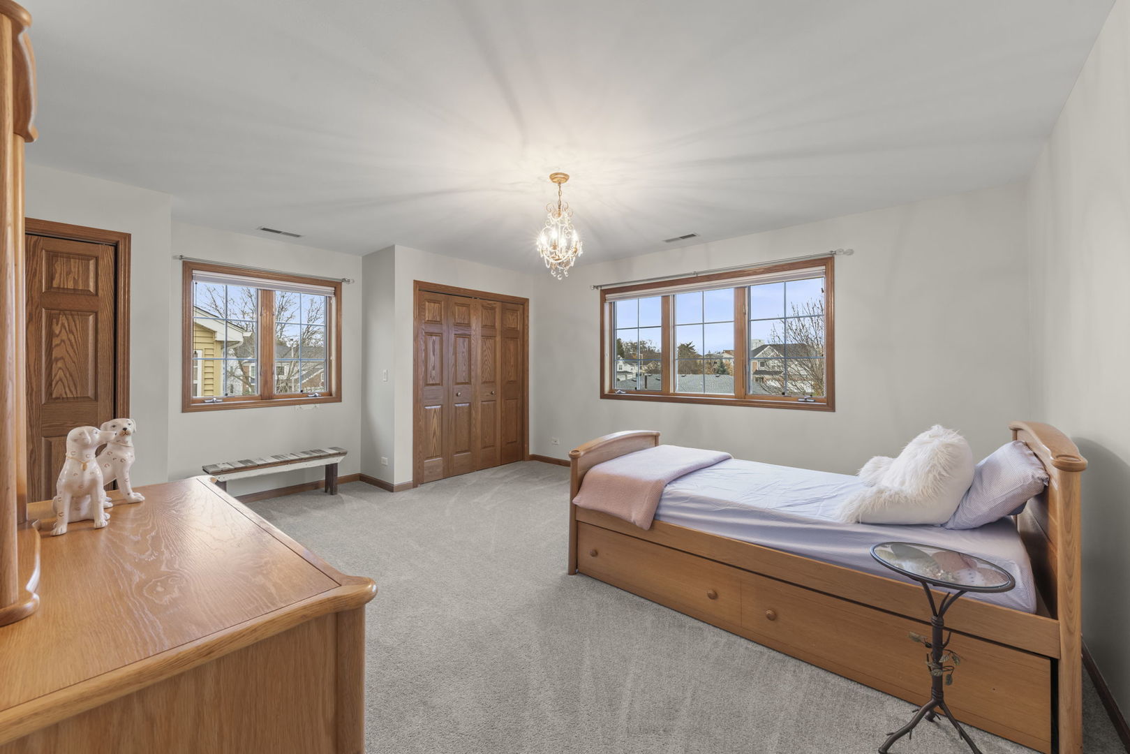 393 East 16th Place Lombard IL 60148