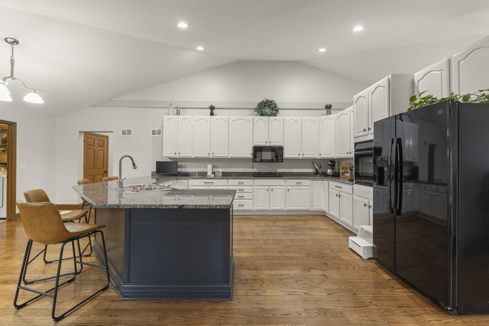 393 East 16th Place Lombard IL 60148