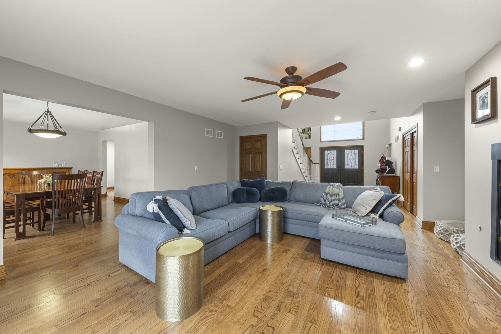 393 East 16th Place Lombard IL 60148