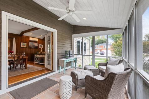 345 East Russell Street Barrington IL 60010