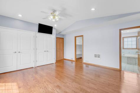 1609 Percy Lane Itasca IL 60143