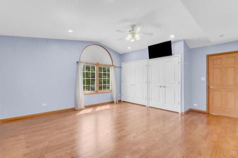1609 Percy Lane Itasca IL 60143