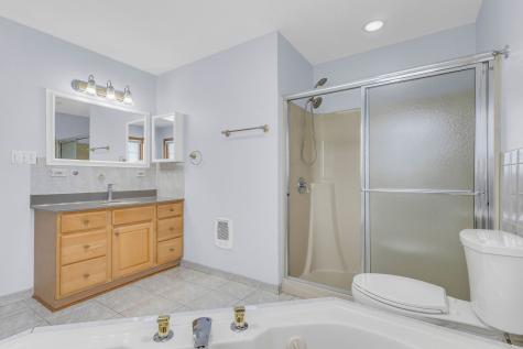 1609 Percy Lane Itasca IL 60143