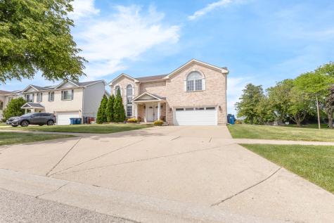 1609 Percy Lane Itasca IL 60143