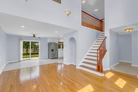 1609 Percy Lane Itasca IL 60143