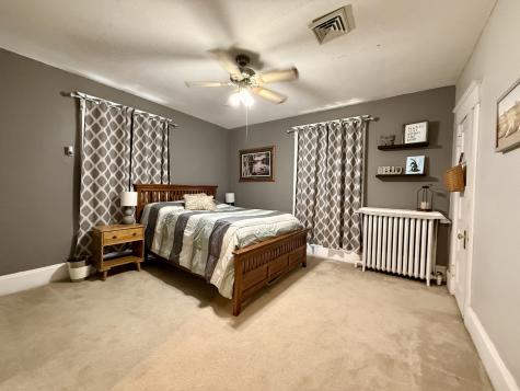 222 West Main Street Clinton IL 61727