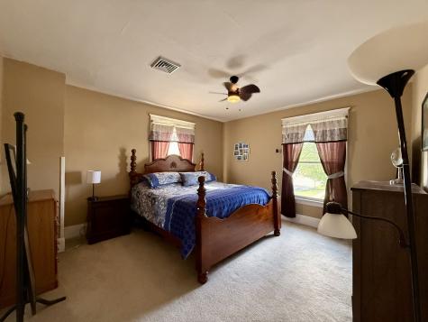 222 West Main Street Clinton IL 61727