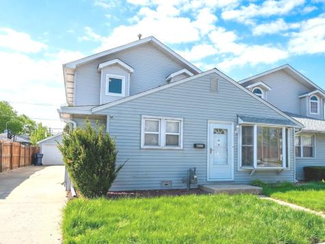 4429 West 87th Street Hometown IL 60456