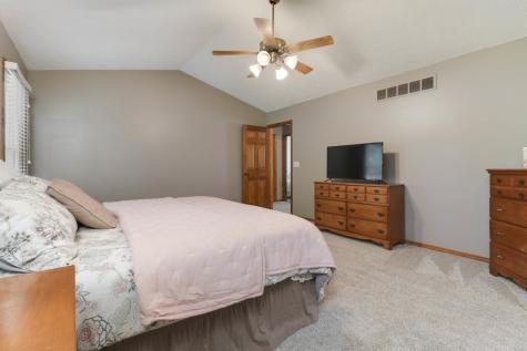 3203 Eagle Crest Road Bloomington IL 61704