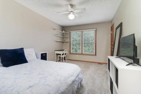 3203 Eagle Crest Road Bloomington IL 61704