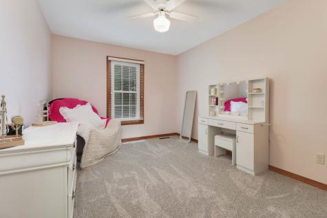 3203 Eagle Crest Road Bloomington IL 61704