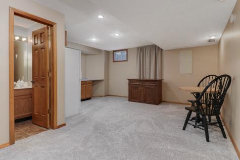 3203 Eagle Crest Road Bloomington IL 61704