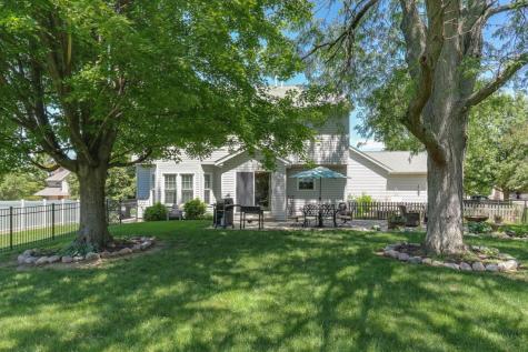 3203 Eagle Crest Road Bloomington IL 61704